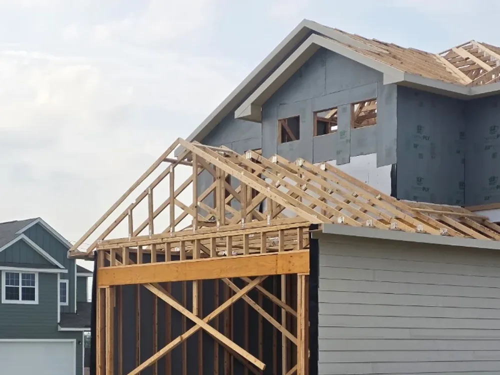 Residential roof and wall framing by Sua's Handyman Services